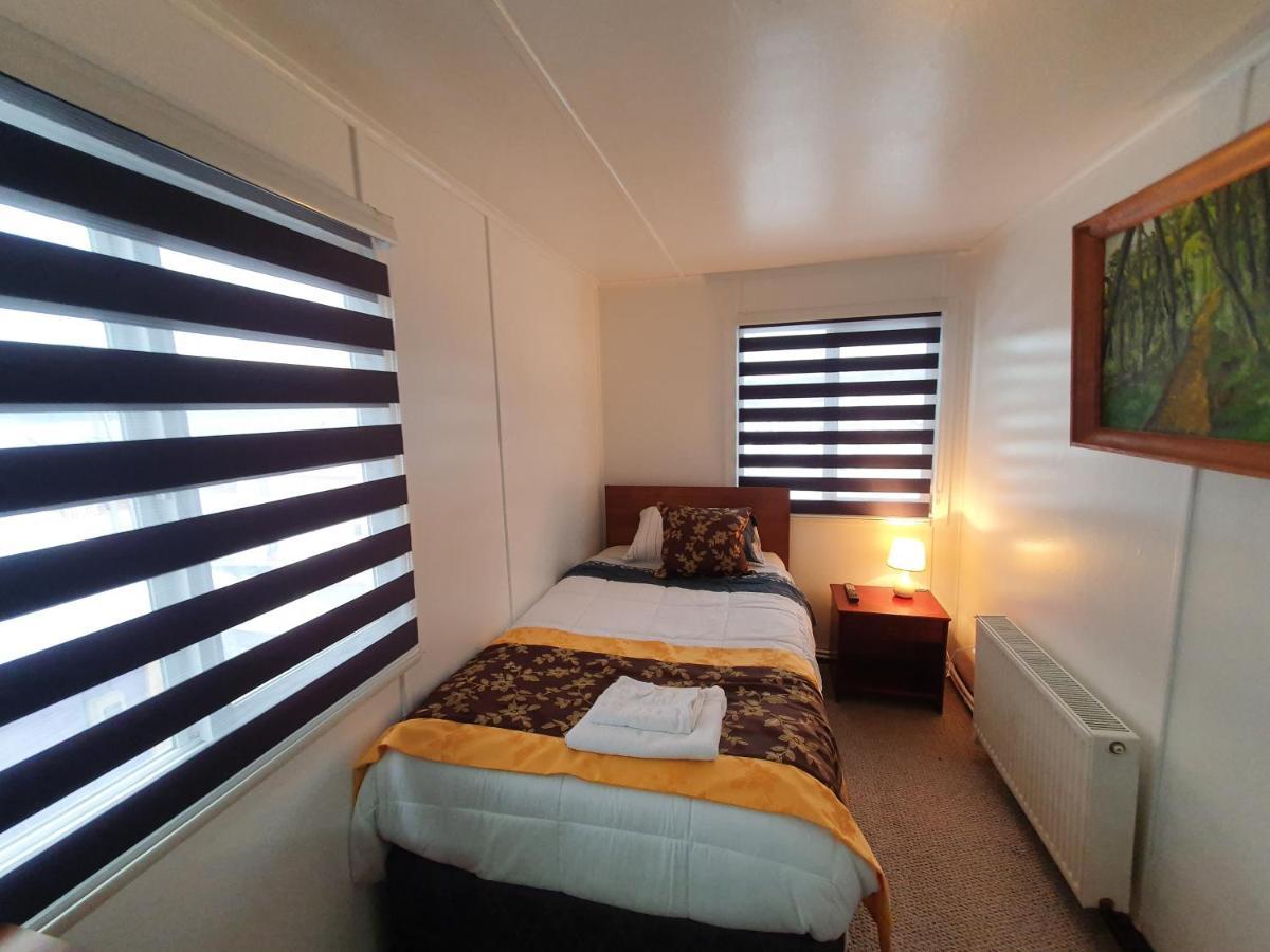 Hotel Forjadores Del Cabo De Hornos بويرتو ويليامز المظهر الخارجي الصورة