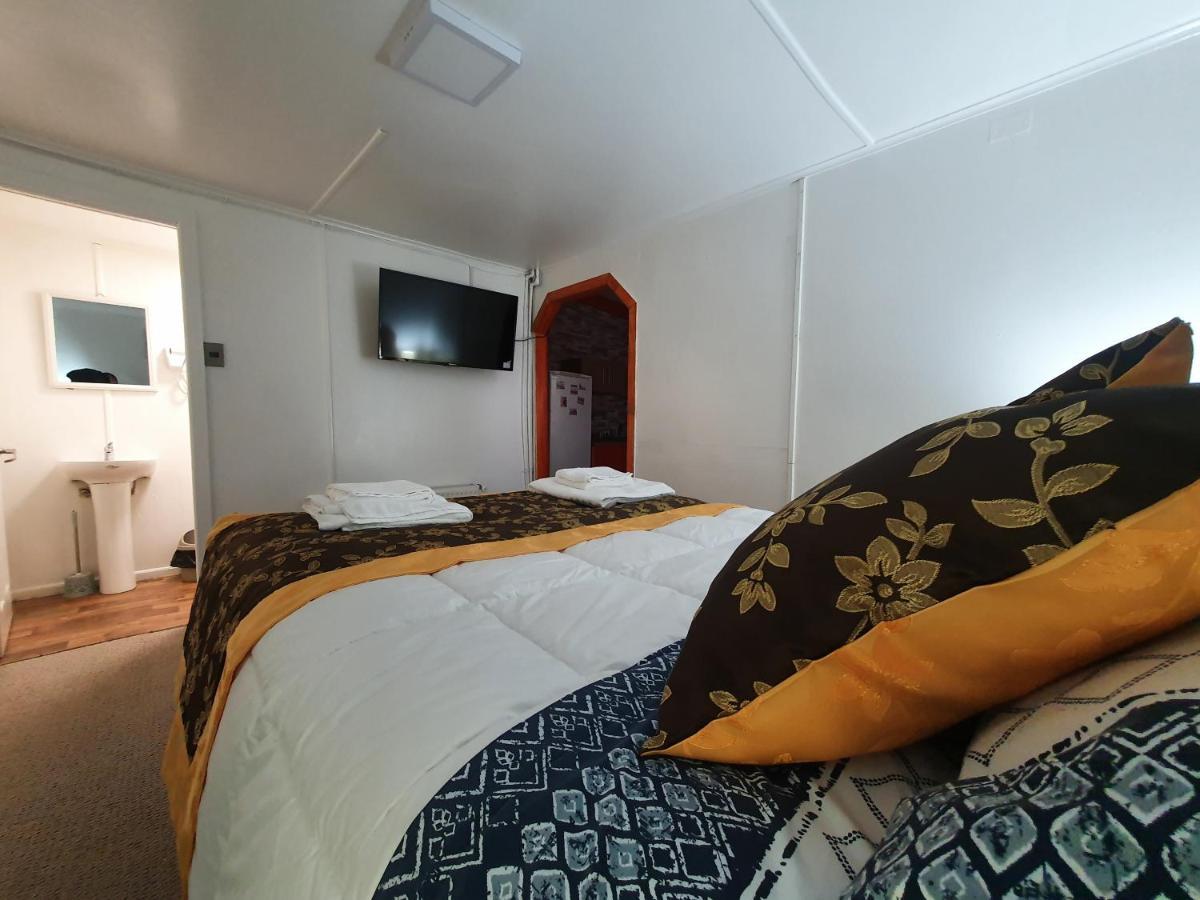 Hotel Forjadores Del Cabo De Hornos بويرتو ويليامز المظهر الخارجي الصورة